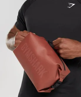 Gymshark X-Series Wash Bag - Persimmon Red